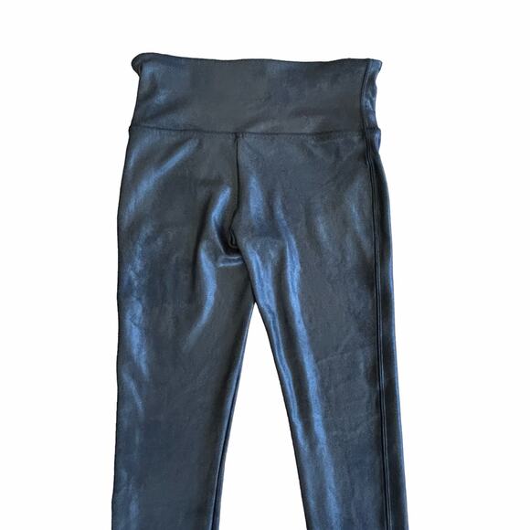 Spanx Faux Leather Leggings Women Medium Black Sheen Full Length Tummy Control - Picture 4 of 11